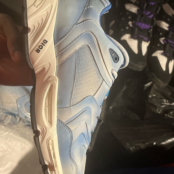 Size 9 all for sell - Picture 6 of 14